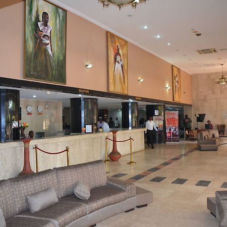 אבוג'ה Bolingo Hotel מראה חיצוני תמונה